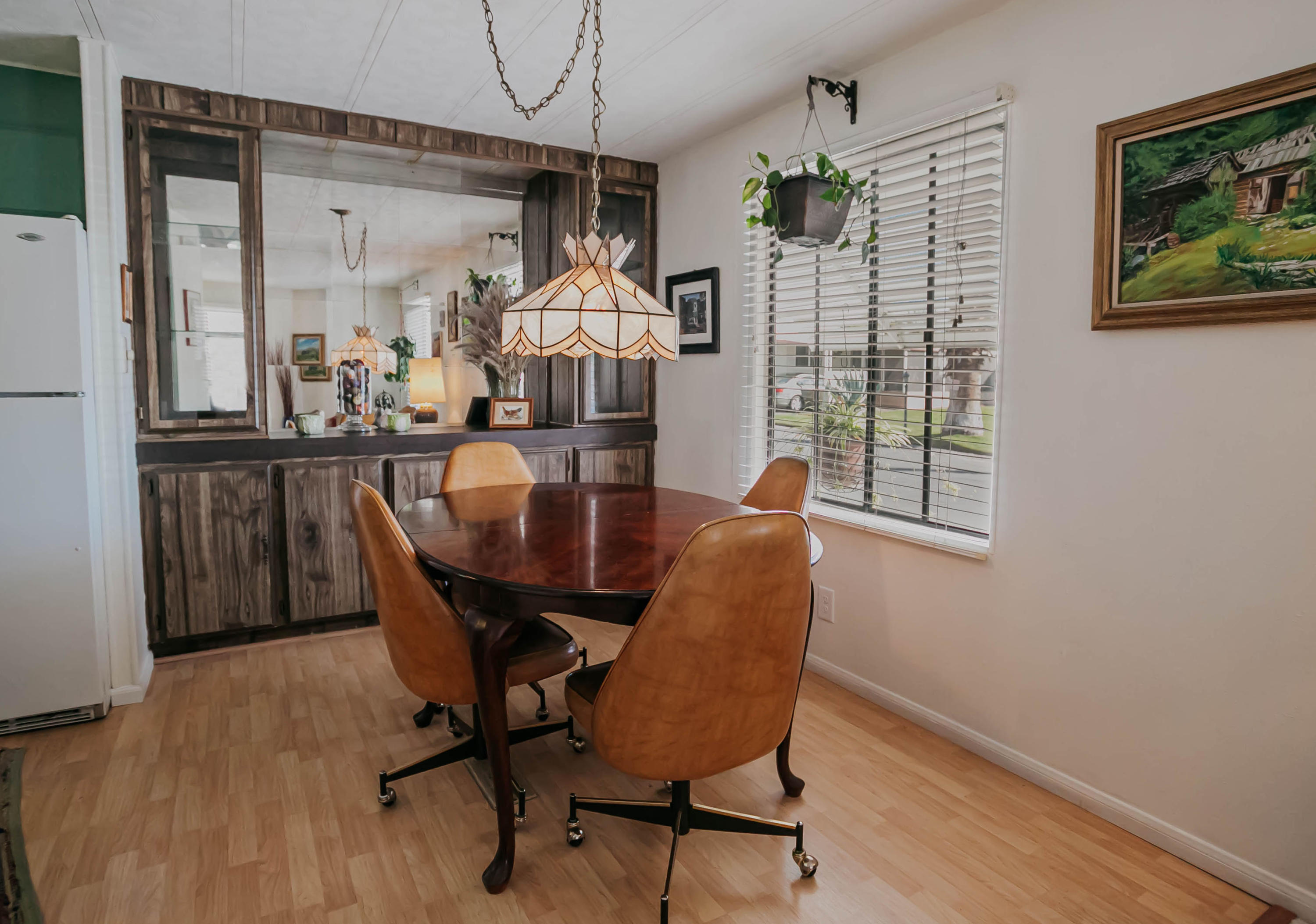 51555 Monroe Street, Unit 26 Indio, CA 92201 - Photo 20 of 54 a dining room with furniture and window
