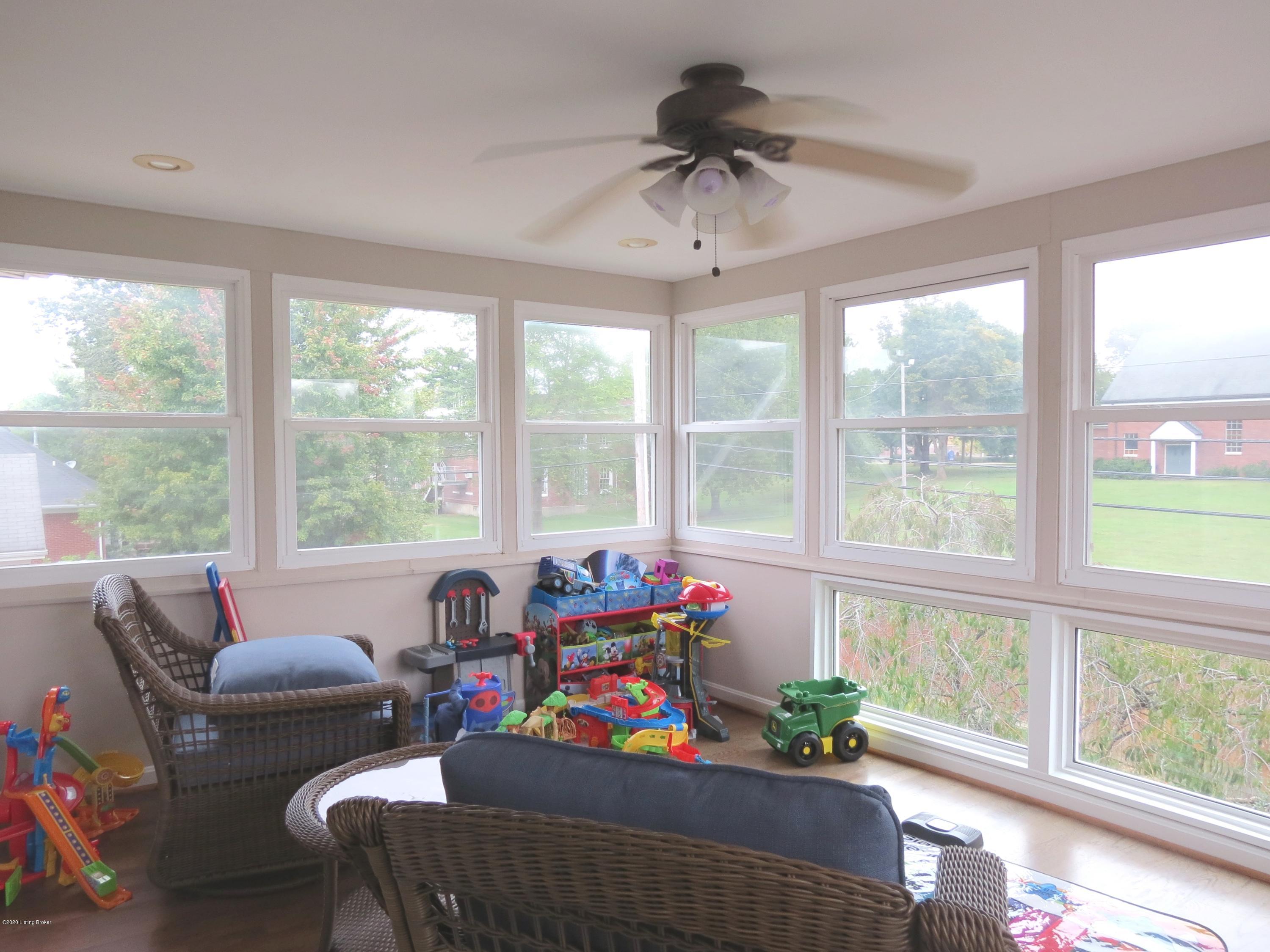 1401 Twin Ridge Road Louisville, KY 40242 - Photo 23 of 37 IMG_3370