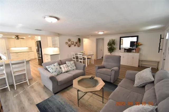 $3,200 | 3295 Adrian Avenue, Largo, FL 33774