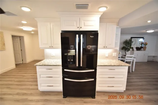 $3,200 | 3295 Adrian Avenue, Largo, FL 33774