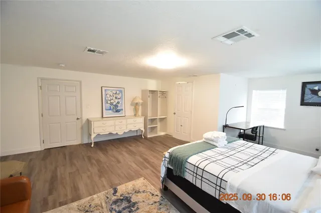 $3,200 | 3295 Adrian Avenue, Largo, FL 33774