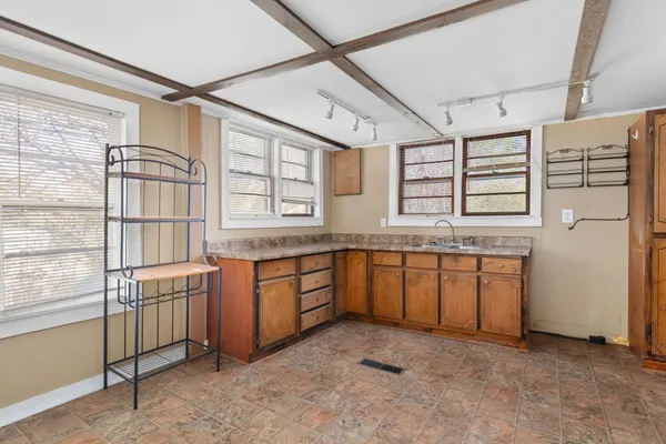 $50,000 | 10 County Road 440, Iuka, MS 38852