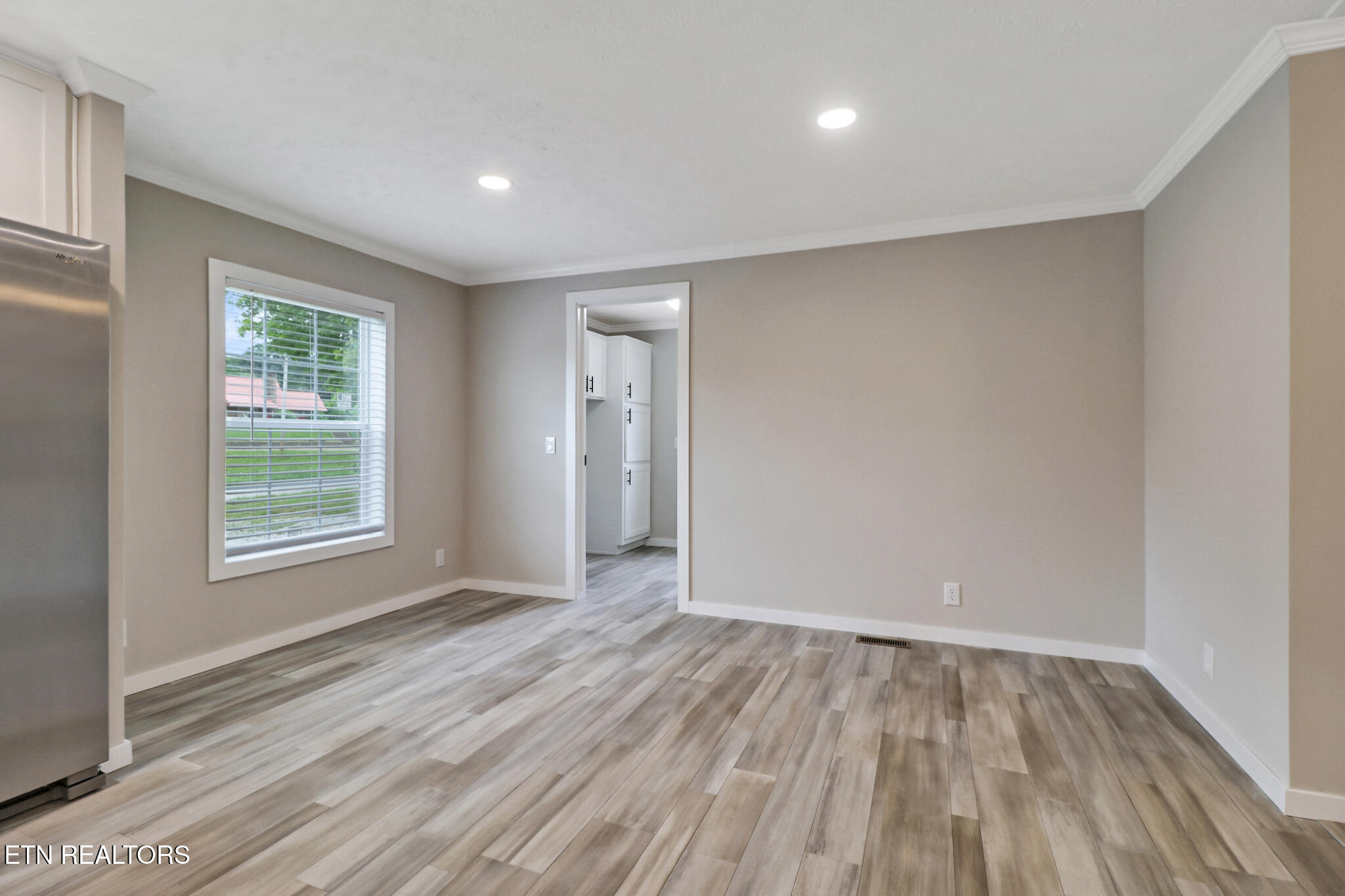 420 Southern Lane Oneida, TN 37841 - Photo 12 of 28 if1a4106-if1a4110