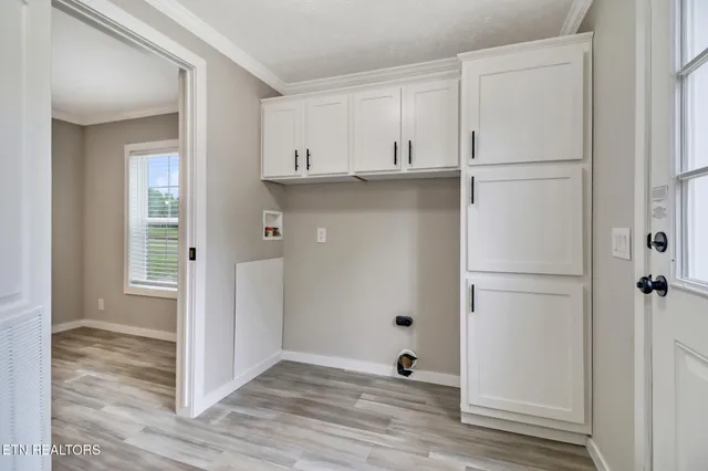 $269,900 | 420 Southern Lane, Oneida, TN 37841