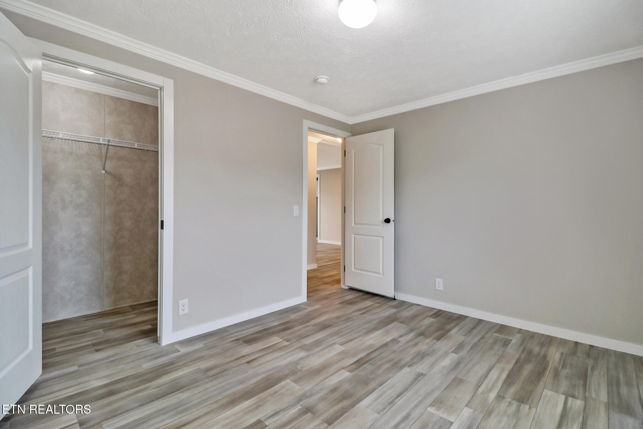 420 Southern Lane Oneida, TN 37841 - Photo 18 of 28 if1a4136-if1a4140