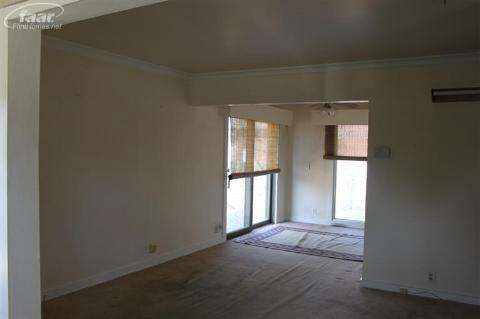 3422 Beveridge Road Flint, MI 48532 - Photo 13 of 22 20145022-12.JPG
