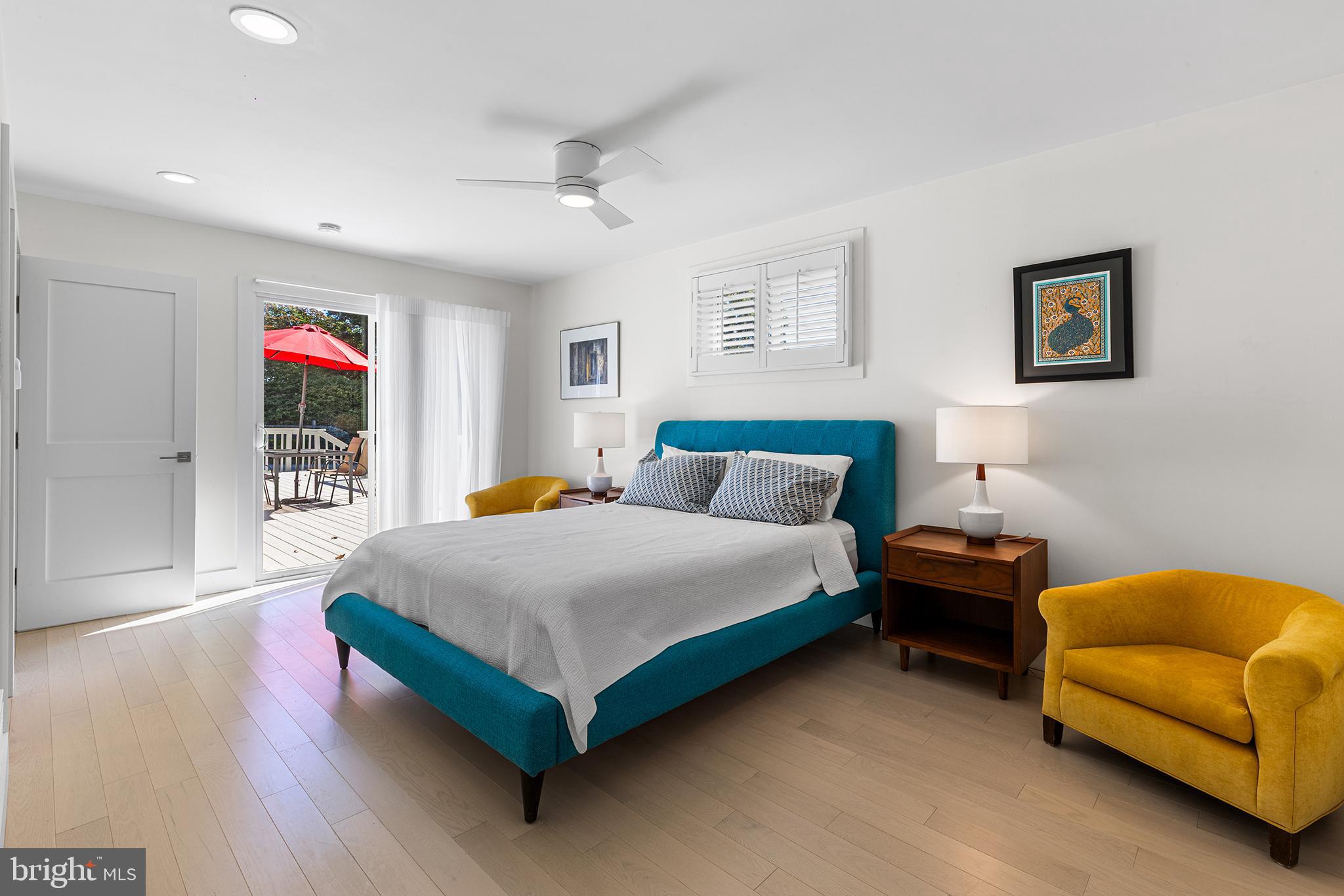 418 School Lane Wayne, PA 19087 - Photo 18 of 27 Primary bedroom - deck access