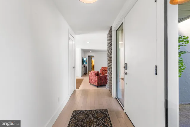 $4,200 | 418 School Lane, Wayne, PA 19087