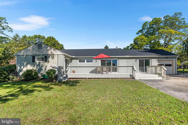 $4,200 | 418 School Lane, Wayne, PA 19087