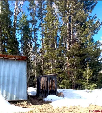 a view of a green field