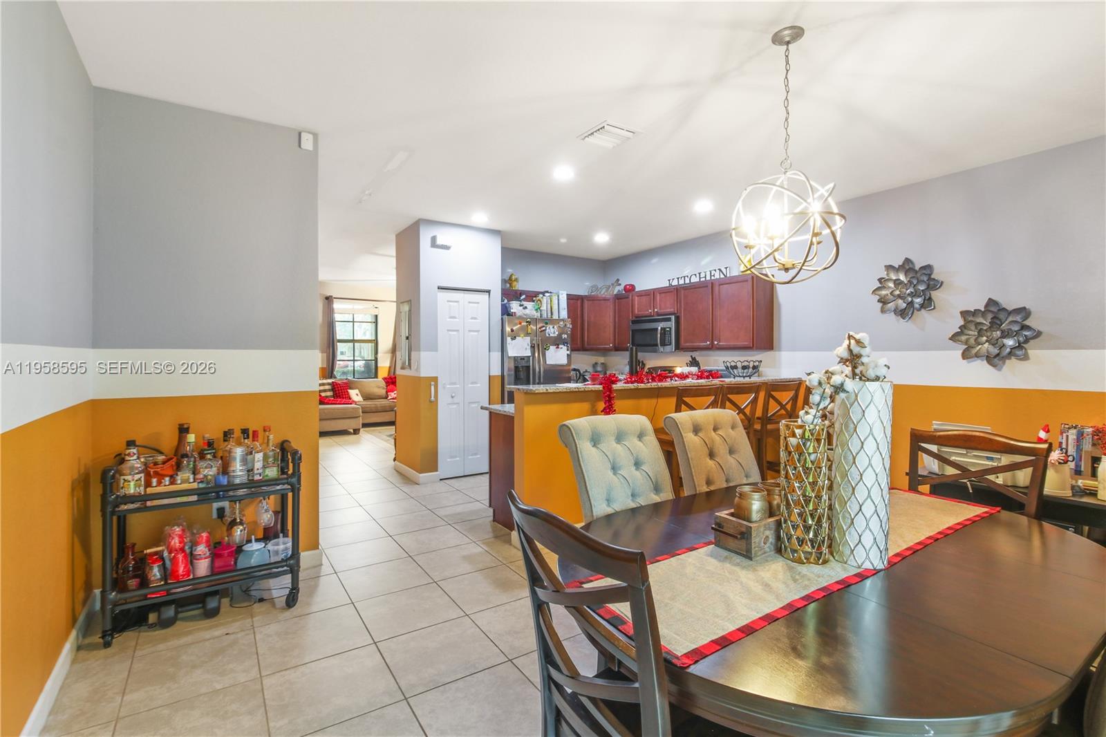 707 Southeast 32nd Terrace Homestead, FL 33033 - Photo 17 of 32