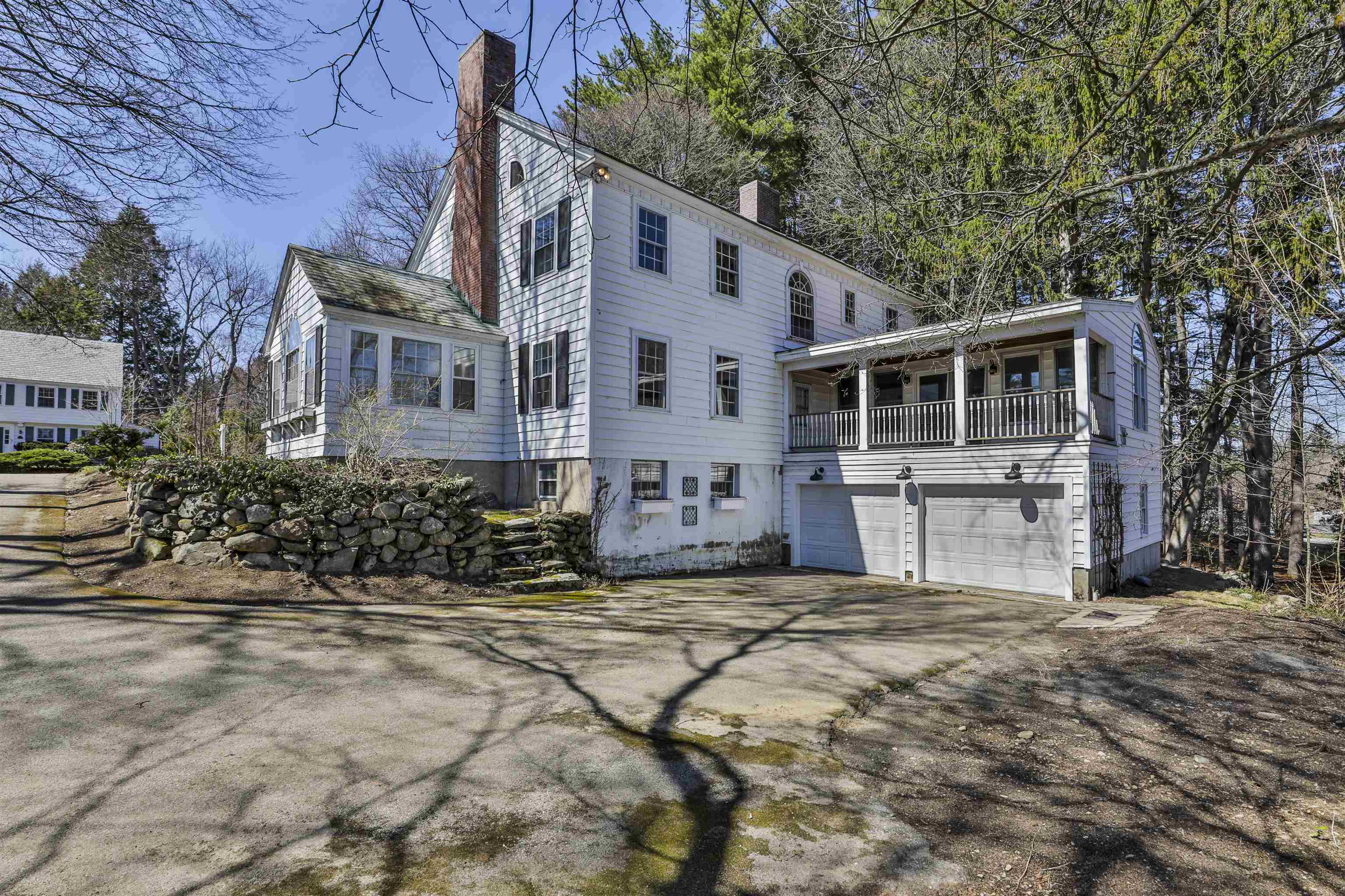 73 Berkeley Street Nashua, NH 03064 - Photo 7 of 54