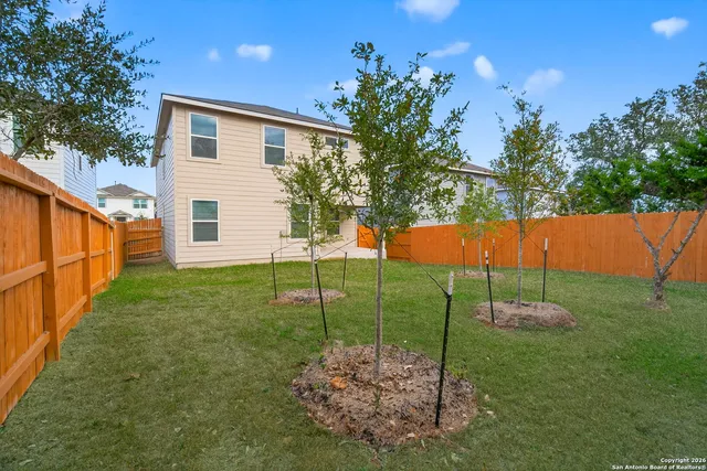 $1,900 | 5417 Big Cow Creek, San Antonio, TX 78253