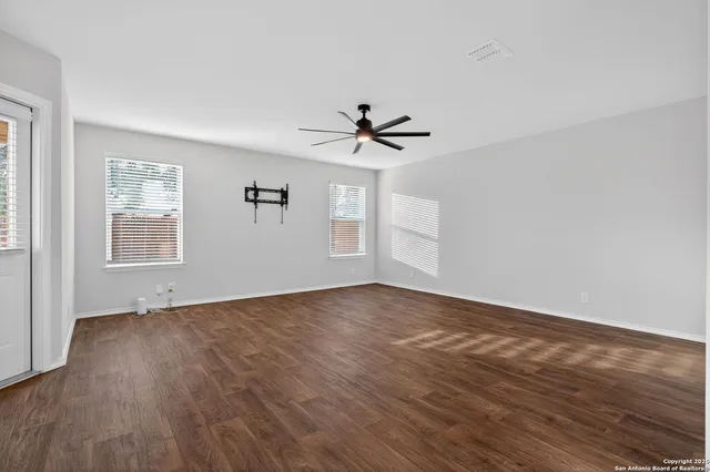 $1,900 | 5417 Big Cow Creek, San Antonio, TX 78253