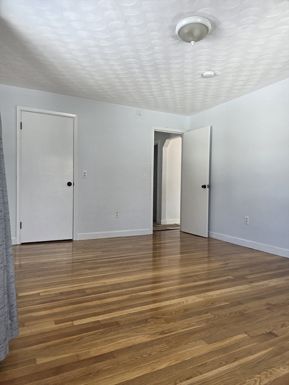 55 Apthorp Street Worcester, MA 01606 - Photo 14 of 34