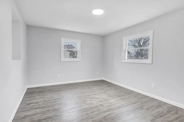 $335,900 | 366 Columbus Avenue, Stratford, CT 06615