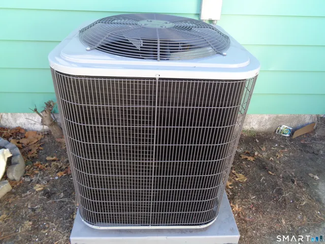 $335,900 | 366 Columbus Avenue, Stratford, CT 06615