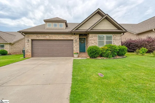 $354,900 | 770 Charleston Place, Duncan, SC 29334