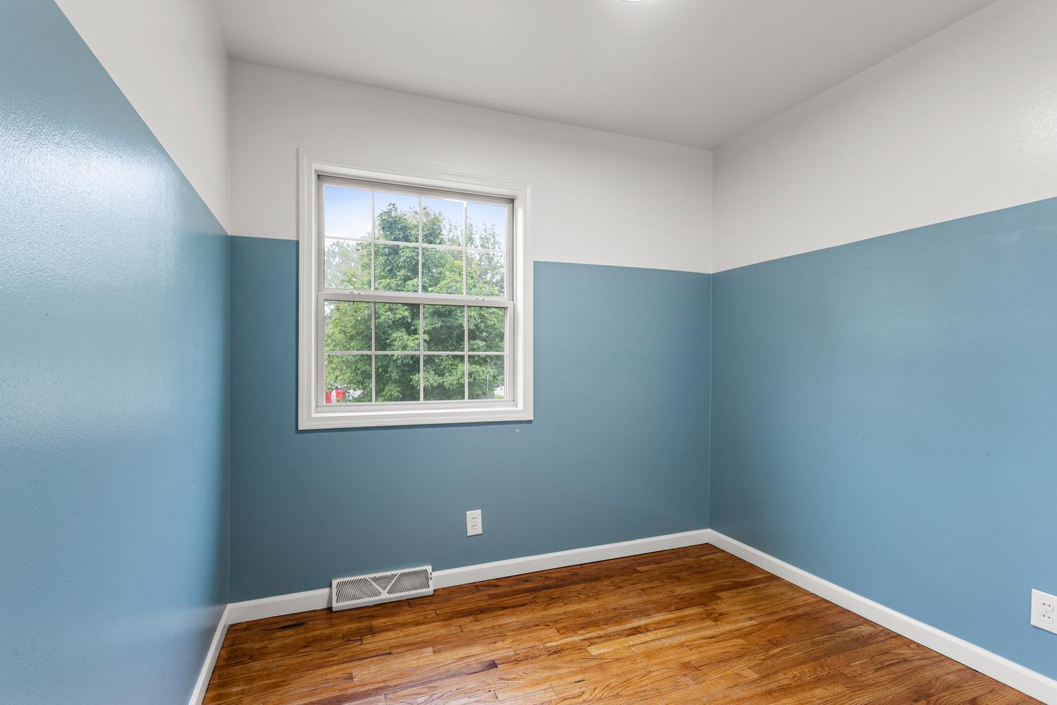 1900 Alder Lane Champaign, IL 61821 - Photo 15 of 26 Gallery Image 15