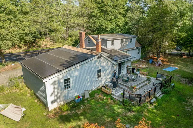 $475,000 | 241 Calef Highway, Lee, NH 03861