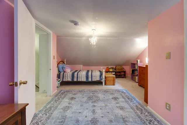 $475,000 | 241 Calef Highway, Lee, NH 03861