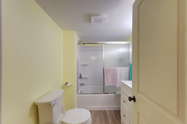 $475,000 | 241 Calef Highway, Lee, NH 03861