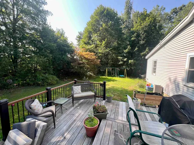 $475,000 | 241 Calef Highway, Lee, NH 03861