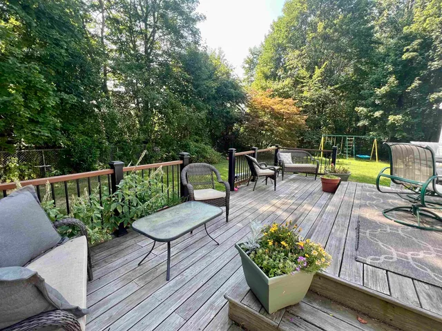 $475,000 | 241 Calef Highway, Lee, NH 03861