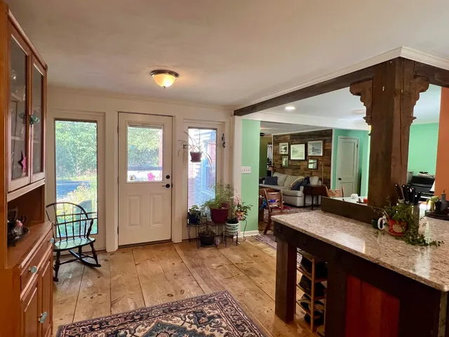 $475,000 | 241 Calef Highway, Lee, NH 03861