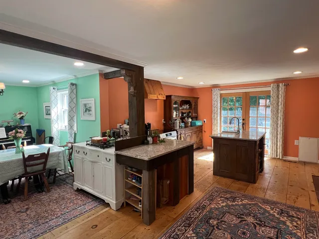 $475,000 | 241 Calef Highway, Lee, NH 03861