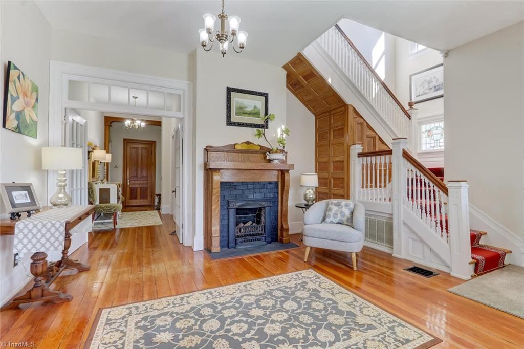 102 West Decatur Street Madison, NC 27025 - Photo 4 of 50 Gallery Image 4