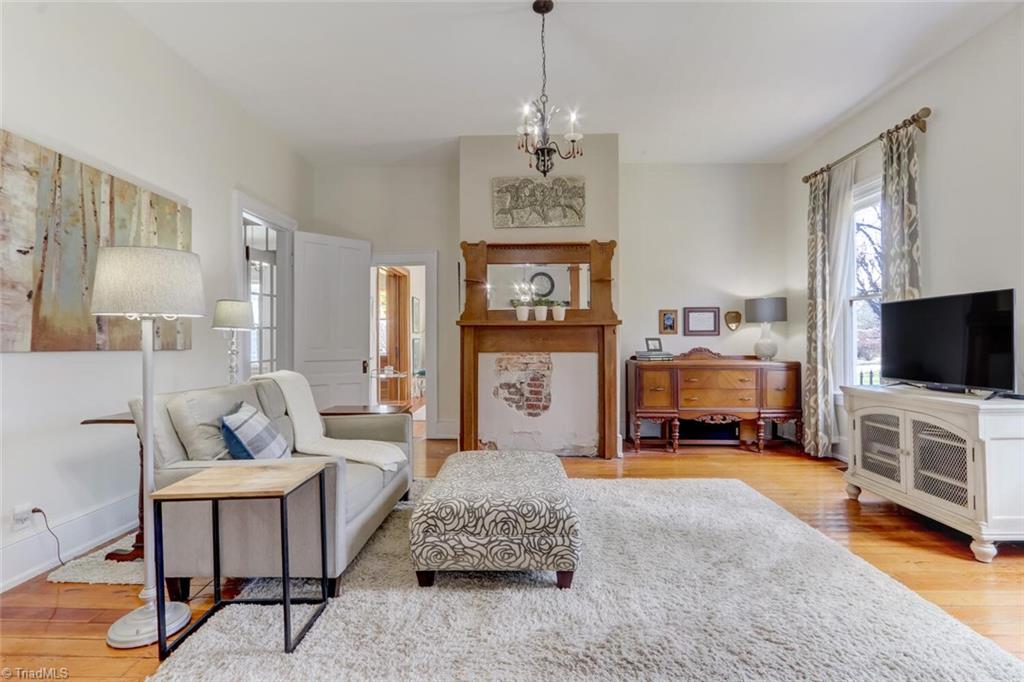 102 West Decatur Street Madison, NC 27025 - Photo 6 of 50 Gallery Image 6