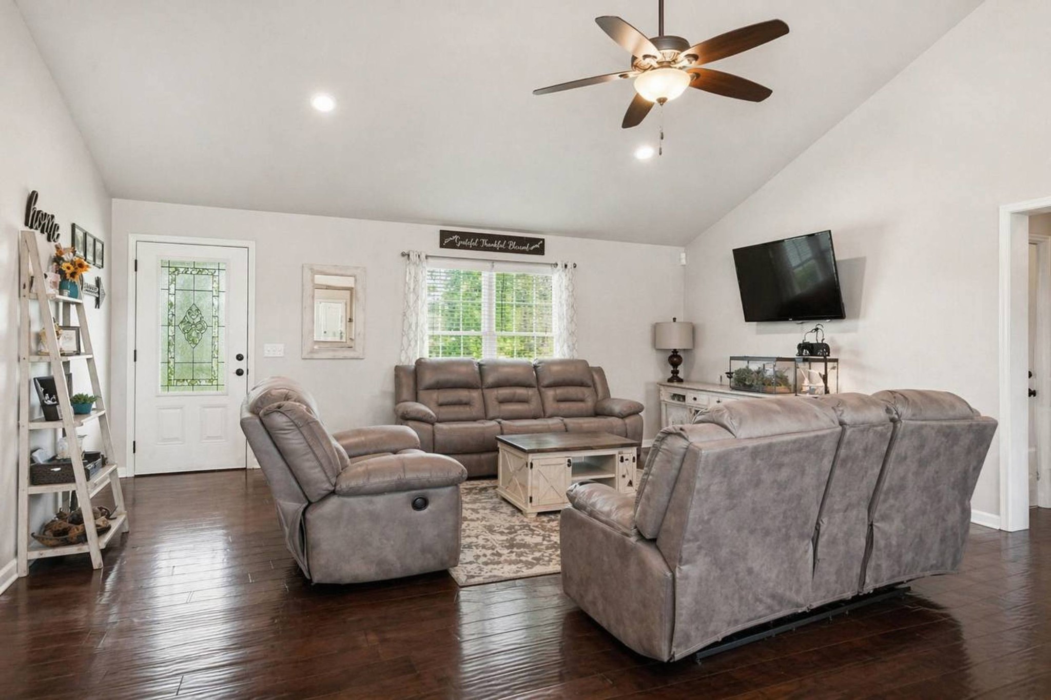 4045 Calista Road Cross Plains, TN 37049 - Photo 6 of 25