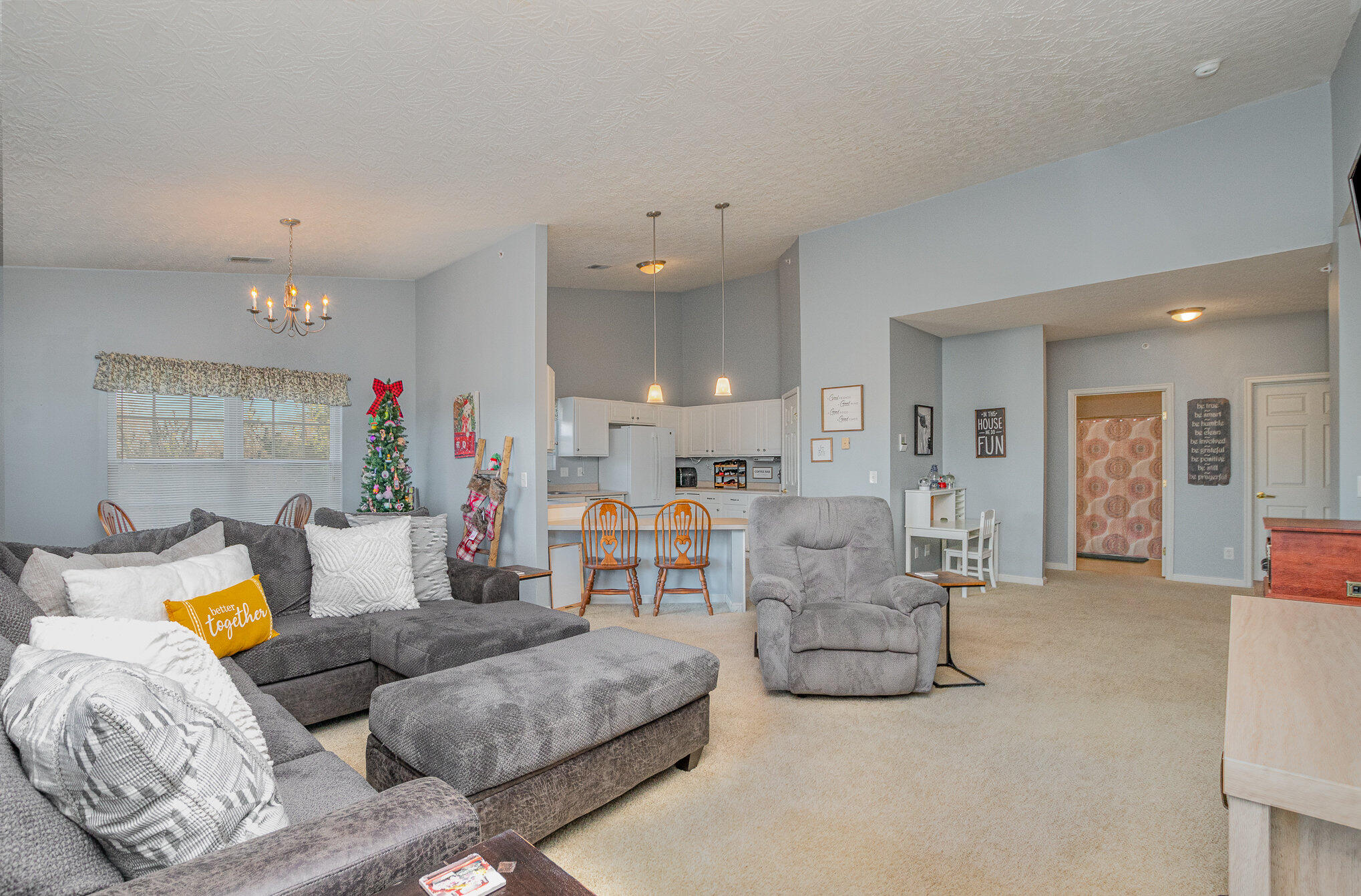 327 Ivy Ridge Drive, Unit 327 Cold Spring, KY 41076 - Photo 4 of 18