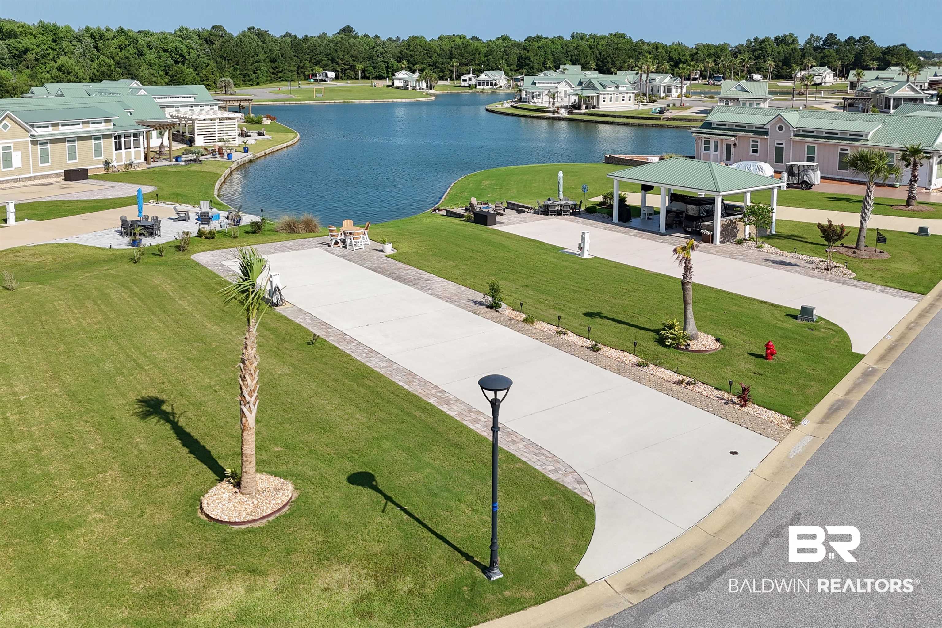 28250 Migratory Way Elberta, AL 36530 - Photo 6 of 37