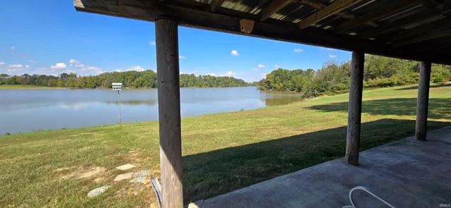 $399,000 | 100 North Road, Montgomery, IN 47558