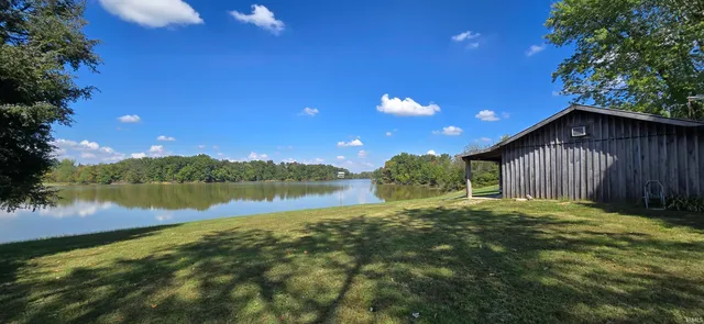 $399,000 | 100 North Road, Montgomery, IN 47558