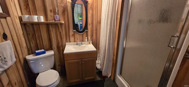 $399,000 | 100 North Road, Montgomery, IN 47558