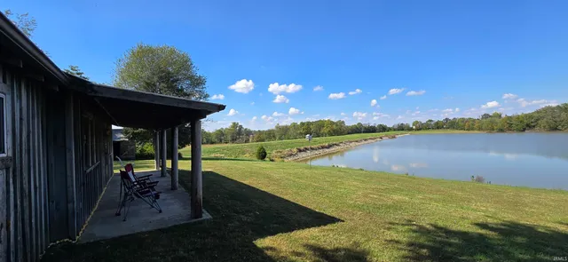 $399,000 | 100 North Road, Montgomery, IN 47558