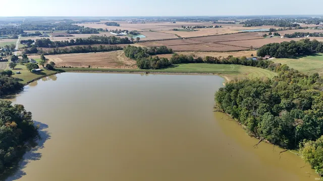 $399,000 | 100 North Road, Montgomery, IN 47558