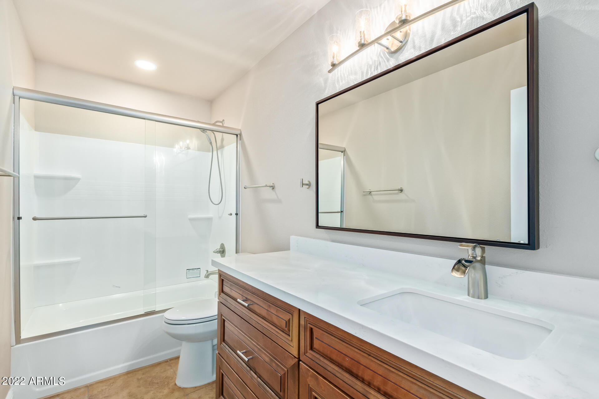 1840 East Inverness Avenue Mesa, AZ 85204 - Photo 12 of 25 bath 2