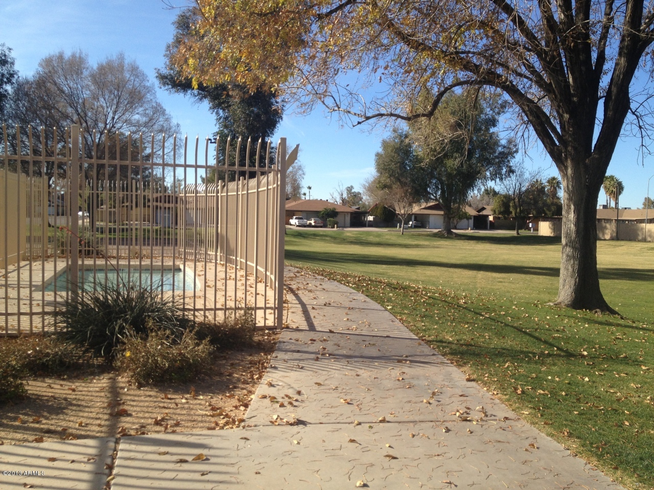 1840 East Inverness Avenue Mesa, AZ 85204 - Photo 25 of 25 Suntree seperate childrens pool!