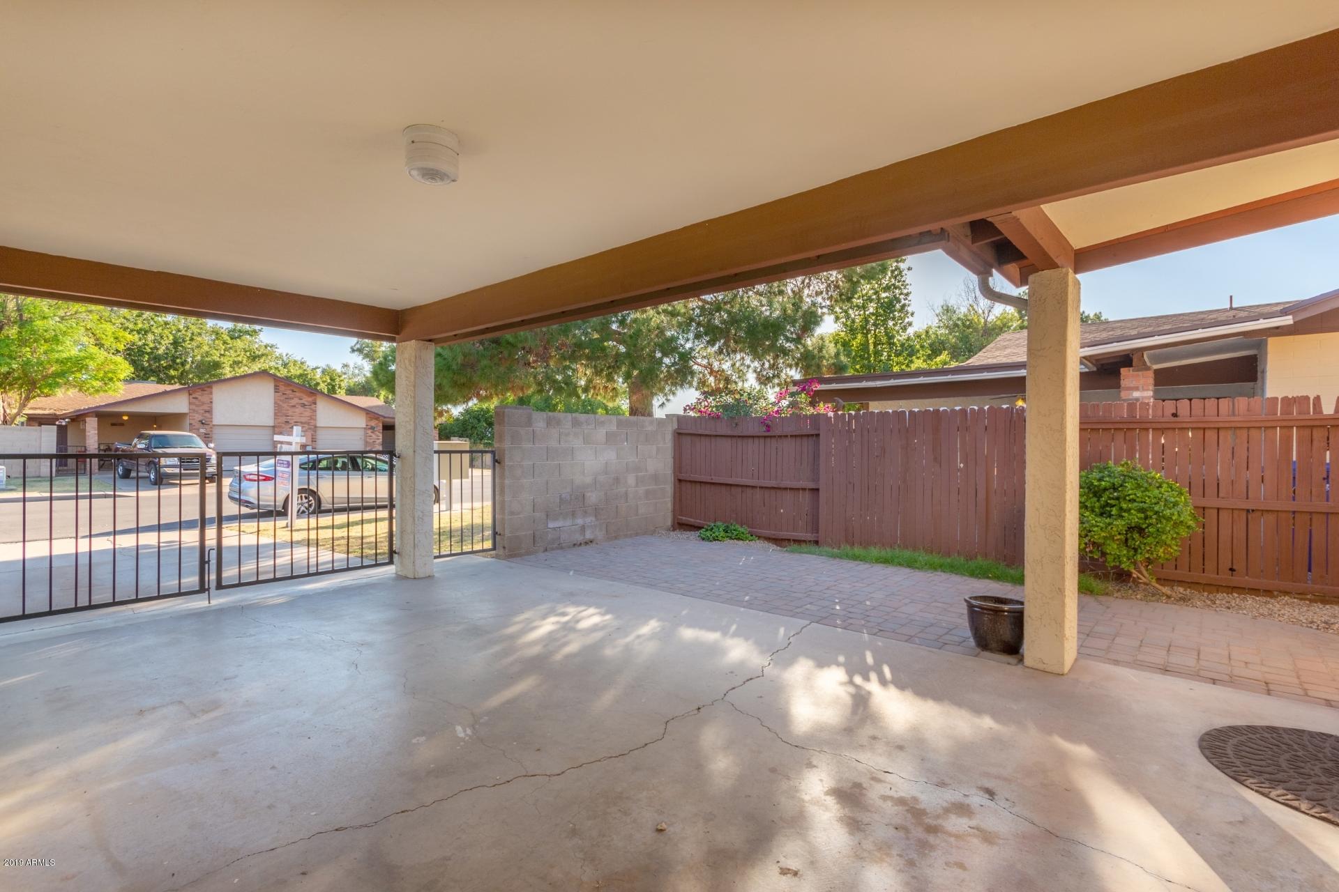 1840 East Inverness Avenue Mesa, AZ 85204 - Photo 4 of 25 Front Gated Patio Area