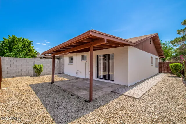 $1,800 | 1840 East Inverness Avenue, Mesa, AZ 85204