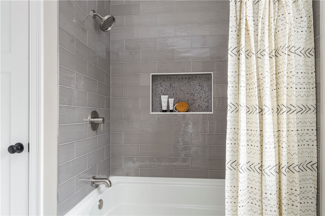 81 Ninigret Road Narragansett, RI 02882 - Photo 21 of 29