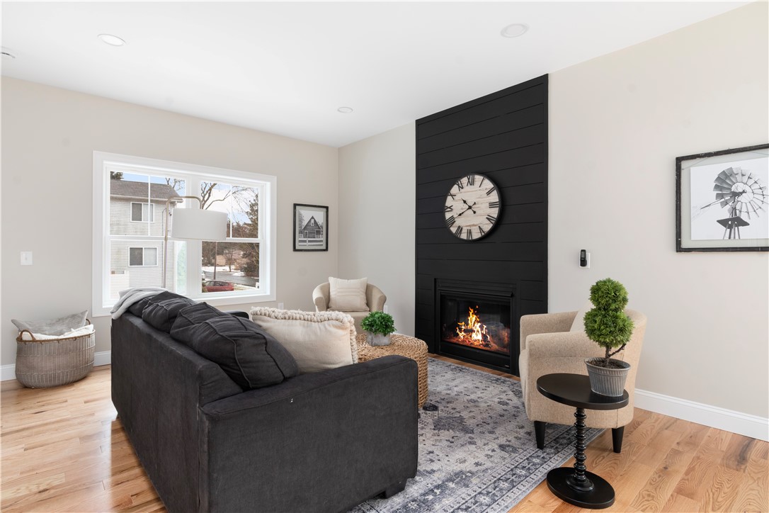 81 Ninigret Road Narragansett, RI 02882 - Photo 3 of 29