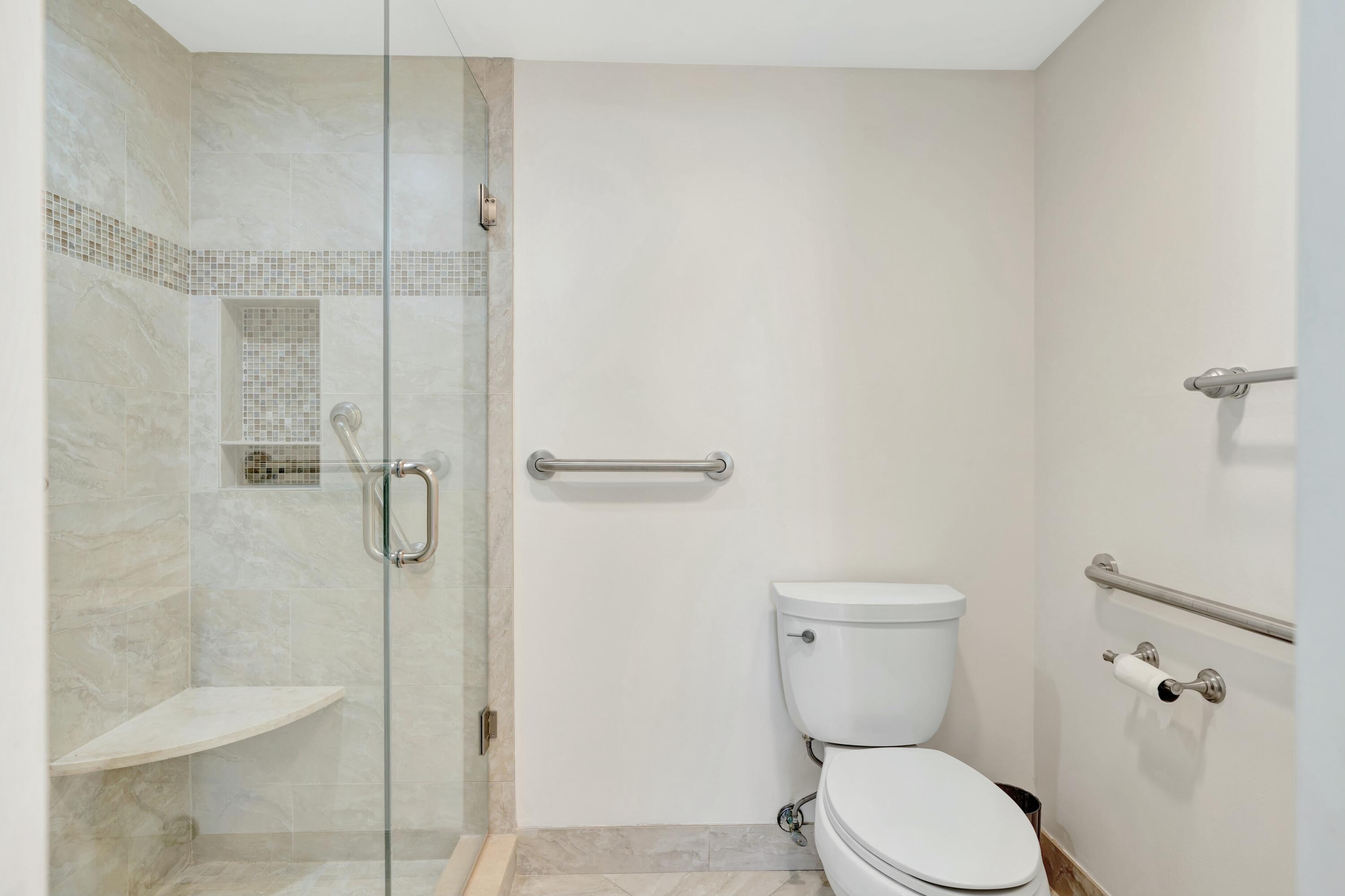 100 Ocean Trail Way, Unit 1201 Jupiter, FL 33477 - Photo 19 of 61 Primary bath