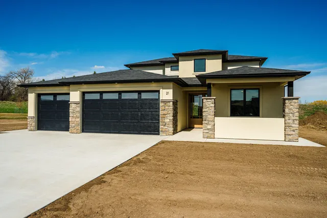 $949,900 | 21 Wishbone Way, Sheridan, WY 82801