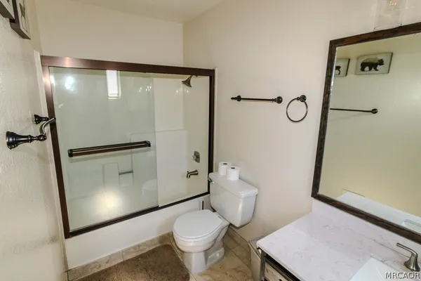 $1,600 | 760 Blue Jay Road, Unit 10, Big Bear Lake, CA 92315