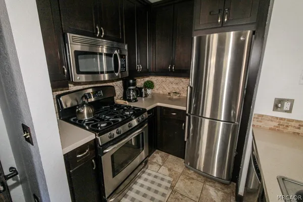 $1,600 | 760 Blue Jay Road, Unit 10, Big Bear Lake, CA 92315